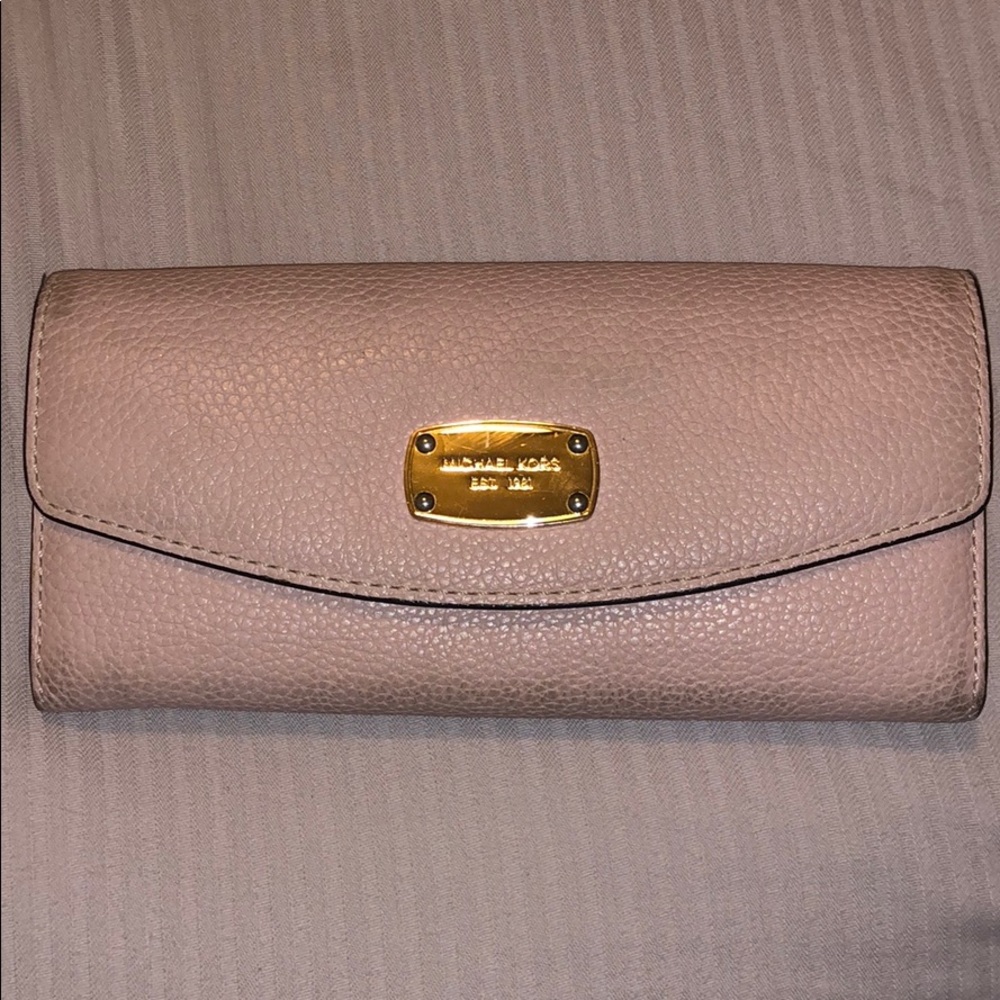 Michael Kors wallet